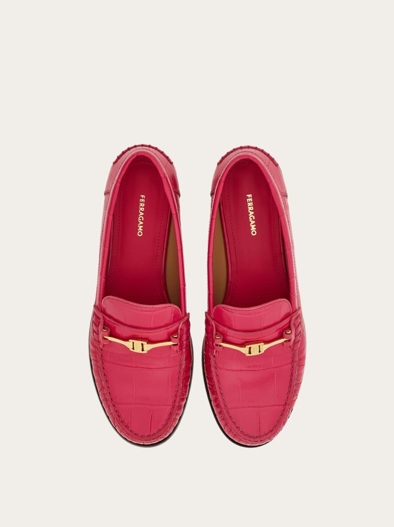 Ferragamo | Women's New Vara Chain Loafer - Fuchsia