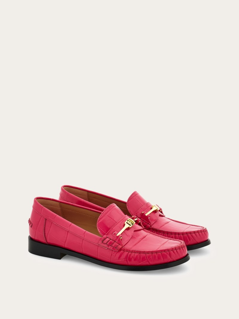 Ferragamo | Women's New Vara Chain Loafer - Fuchsia