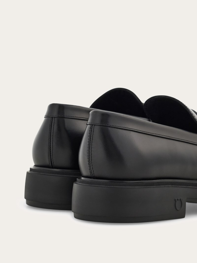 Ferragamo | Men's Penny Loafer - Black