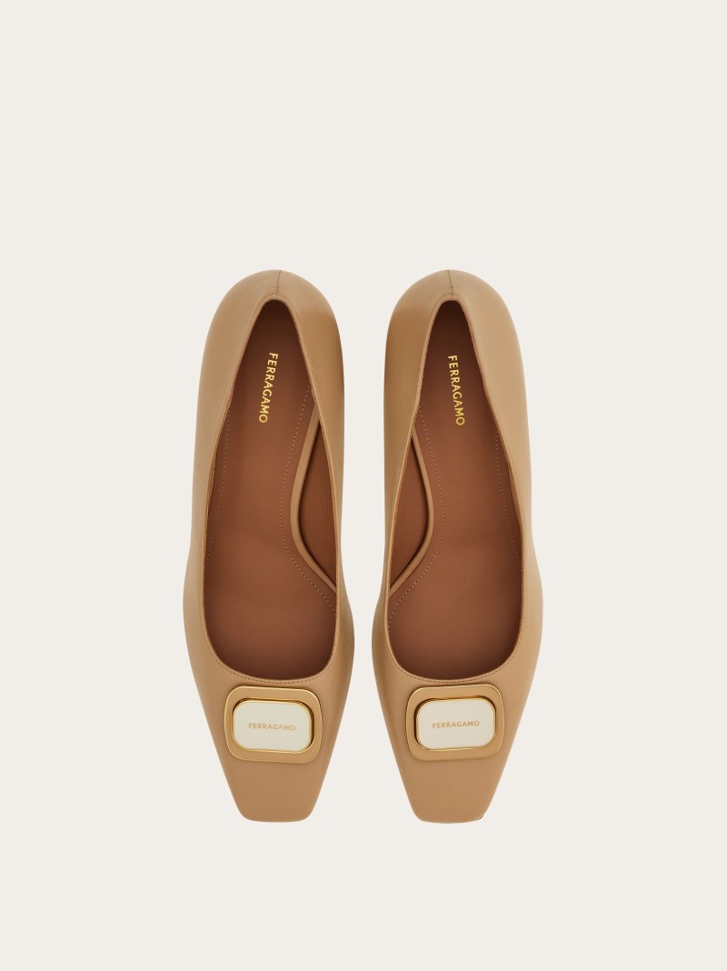 Ferragamo | Women's New Vara Plate Pump - Nude