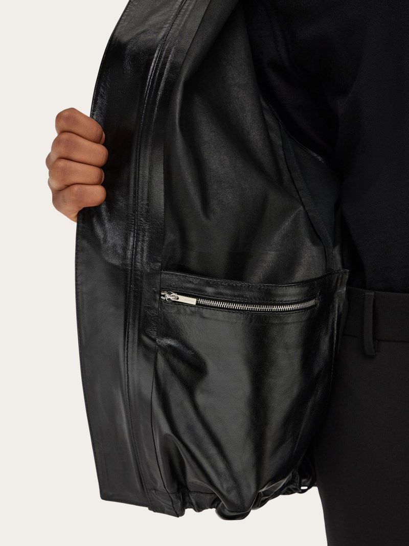 Ferragamo | Men's Cropped Nappa Parker - Black