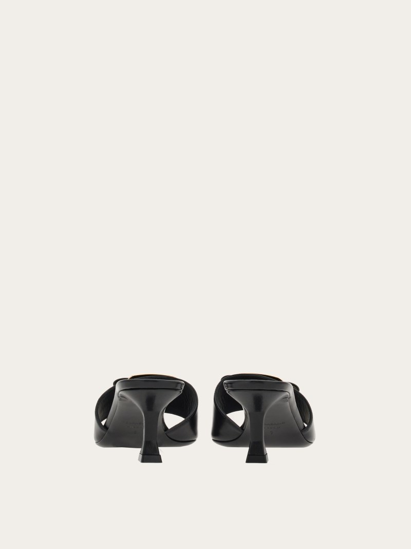 Ferragamo | Women's New Vara Plate Slide - Black