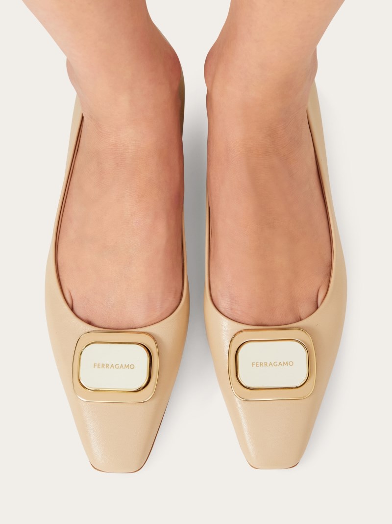 Ferragamo | Women's New Vara Plate Pump - Nude