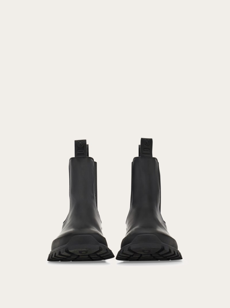 Ferragamo | Men's Chelsea Boot - Black