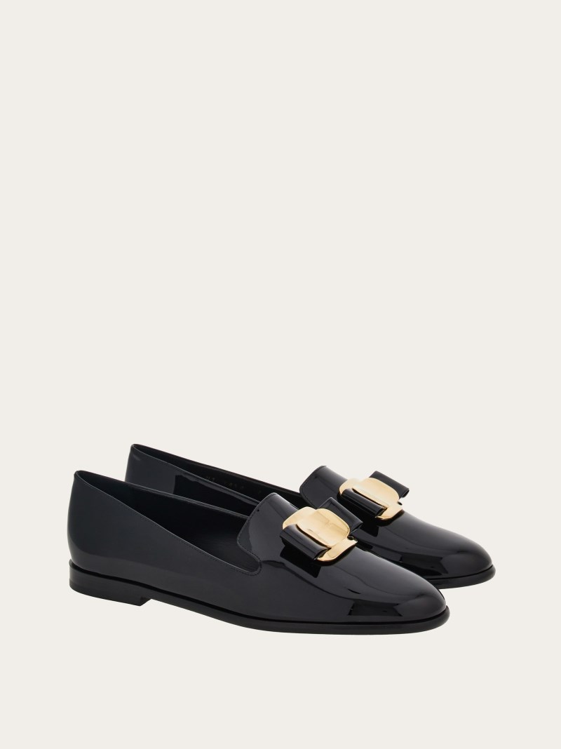 Ferragamo | Women's New Vara Plate Loafer - Black