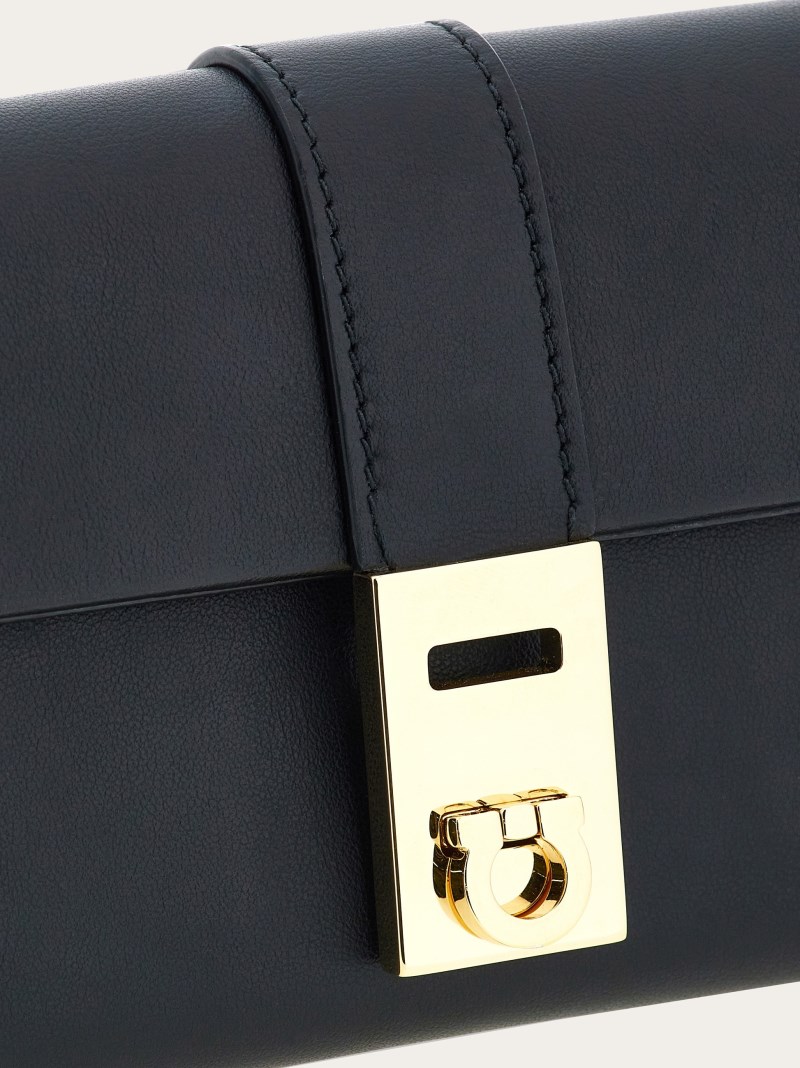 Ferragamo | Women's Hug Wallet With Chain - Black