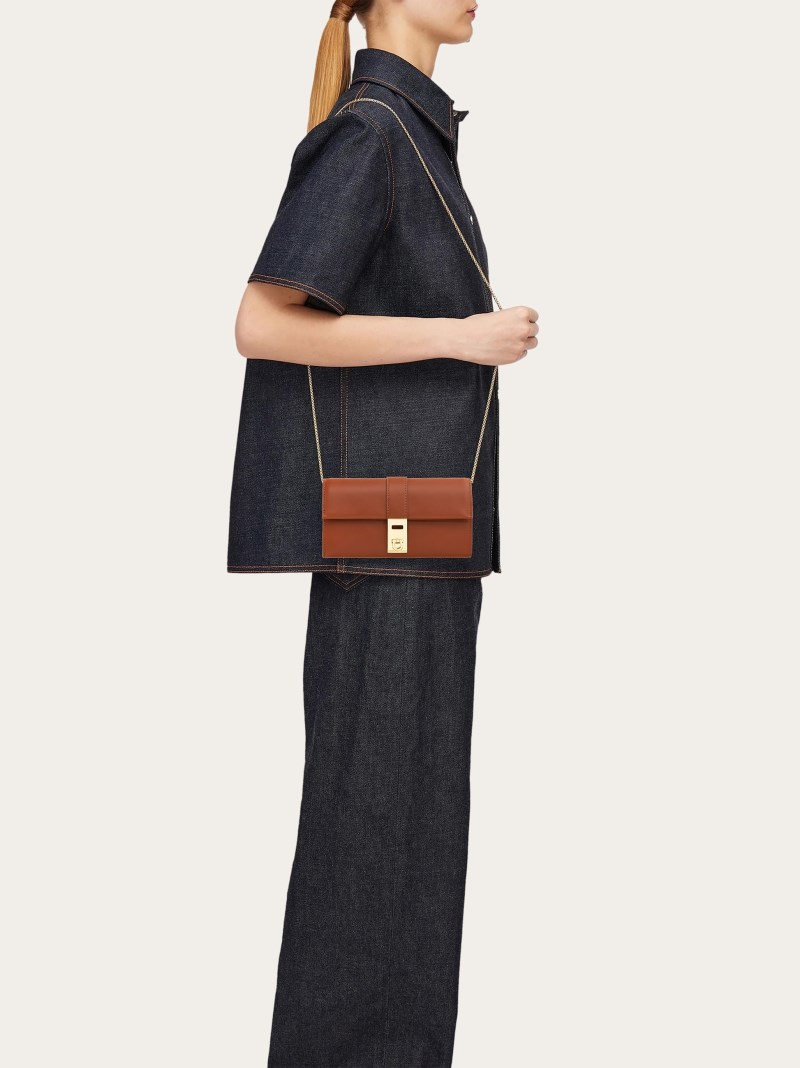Ferragamo | Women's Hug Wallet With Chain - Cognac