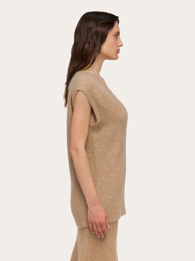 Ferragamo | Women's Oversize Wool And Alpaca Gilet - Nude