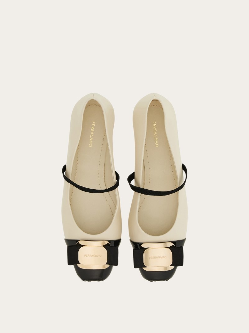 Ferragamo | Women's New Vara Plate Bicolor Ballet Flat - Mascarpone/Black