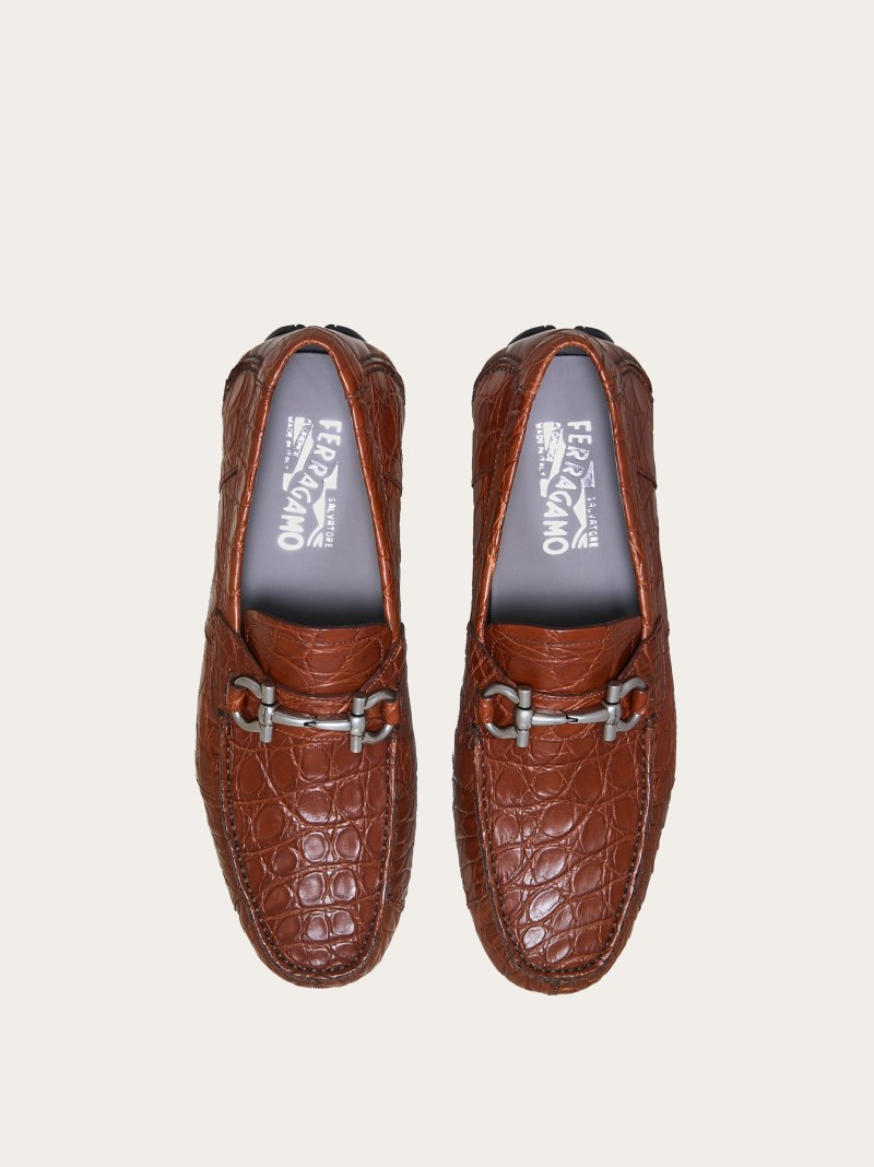 Ferragamo | Men's Driver With Gancini Ornament - Mogensen Brown