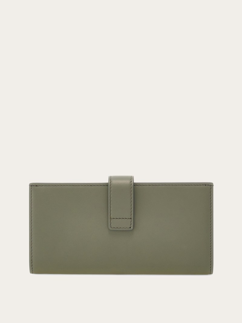 Ferragamo | Women's Hug Continental Wallet - Ash Grey