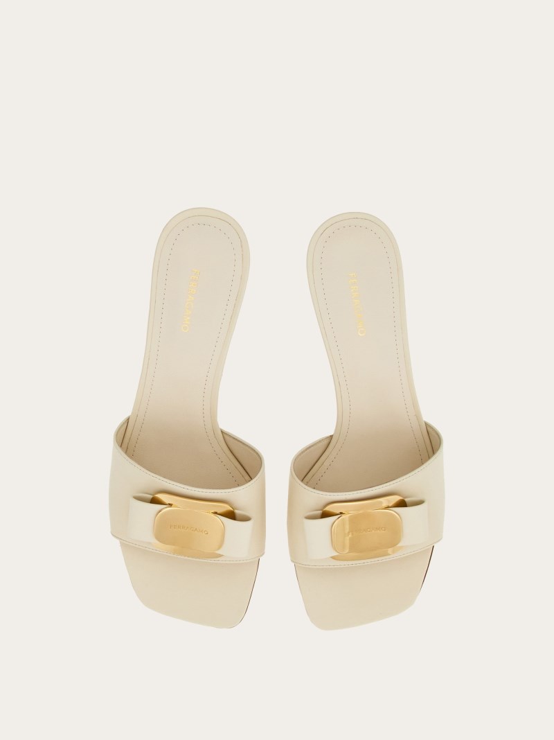 Ferragamo | Women's New Vara Plate Slide - Mascarpone