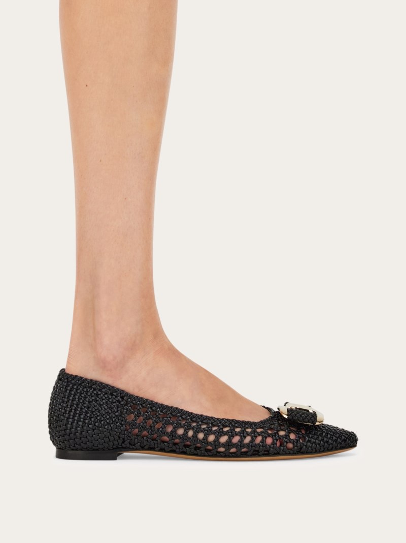 Ferragamo | Women's Ballet Flat With New Vara Buckle - Black