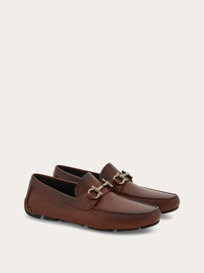 Ferragamo | Men's Driver With Gancini Ornament - Brown