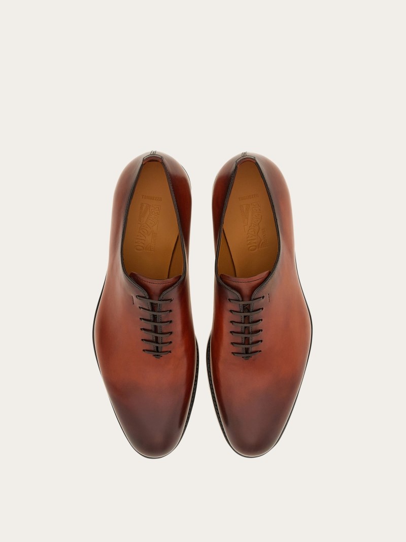 Ferragamo | Men's Tramezza Plain Toe Oxford - Cognac/Testa Di Moro
