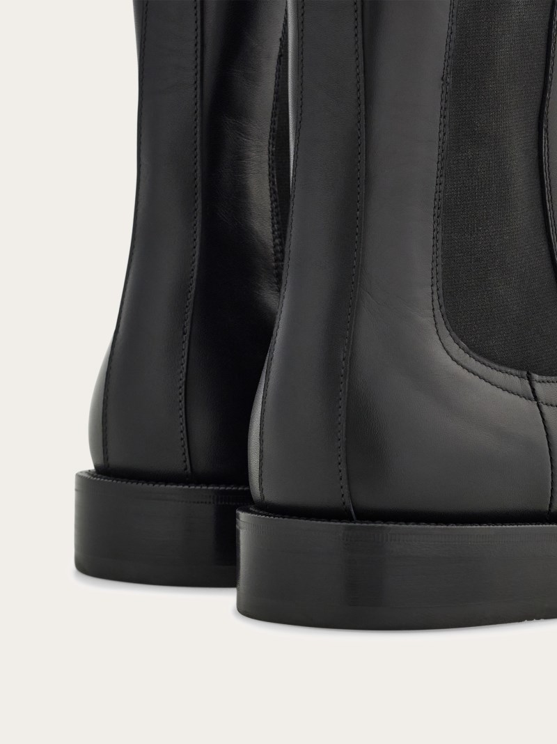 Ferragamo | Men's Chelsea Boot - Black