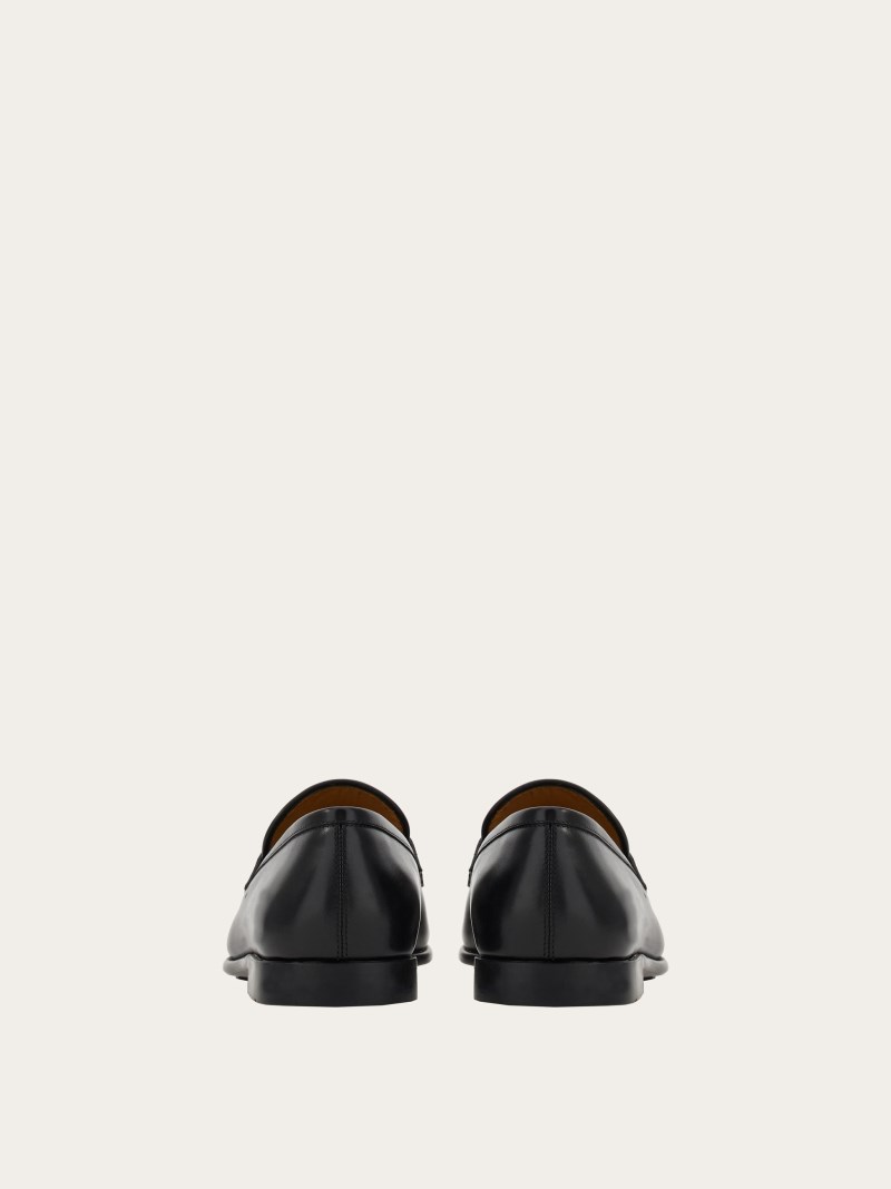 Ferragamo | Men's Moccasin With Gancini Ornament - Black/Cookie