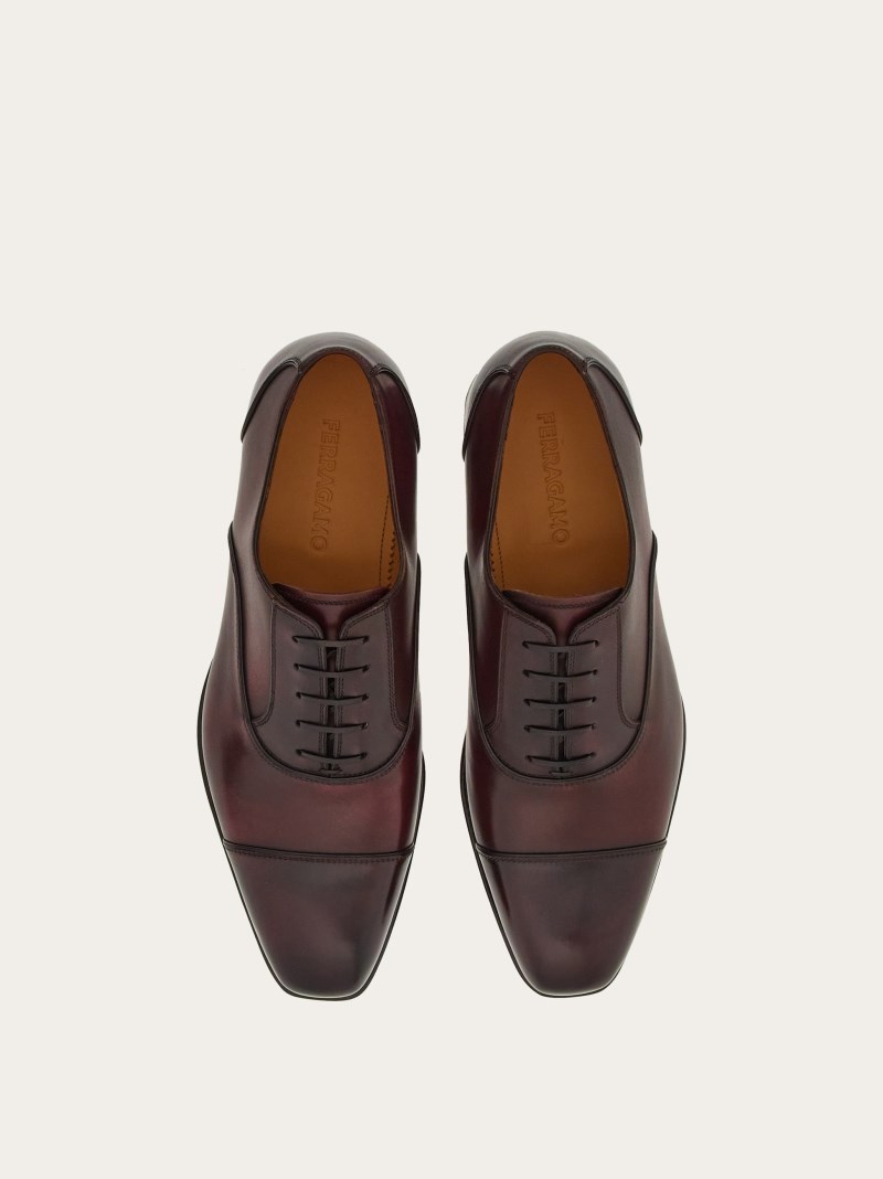 Ferragamo | Men's Tramezza Oxford With Toe Cap - Nebbiolo