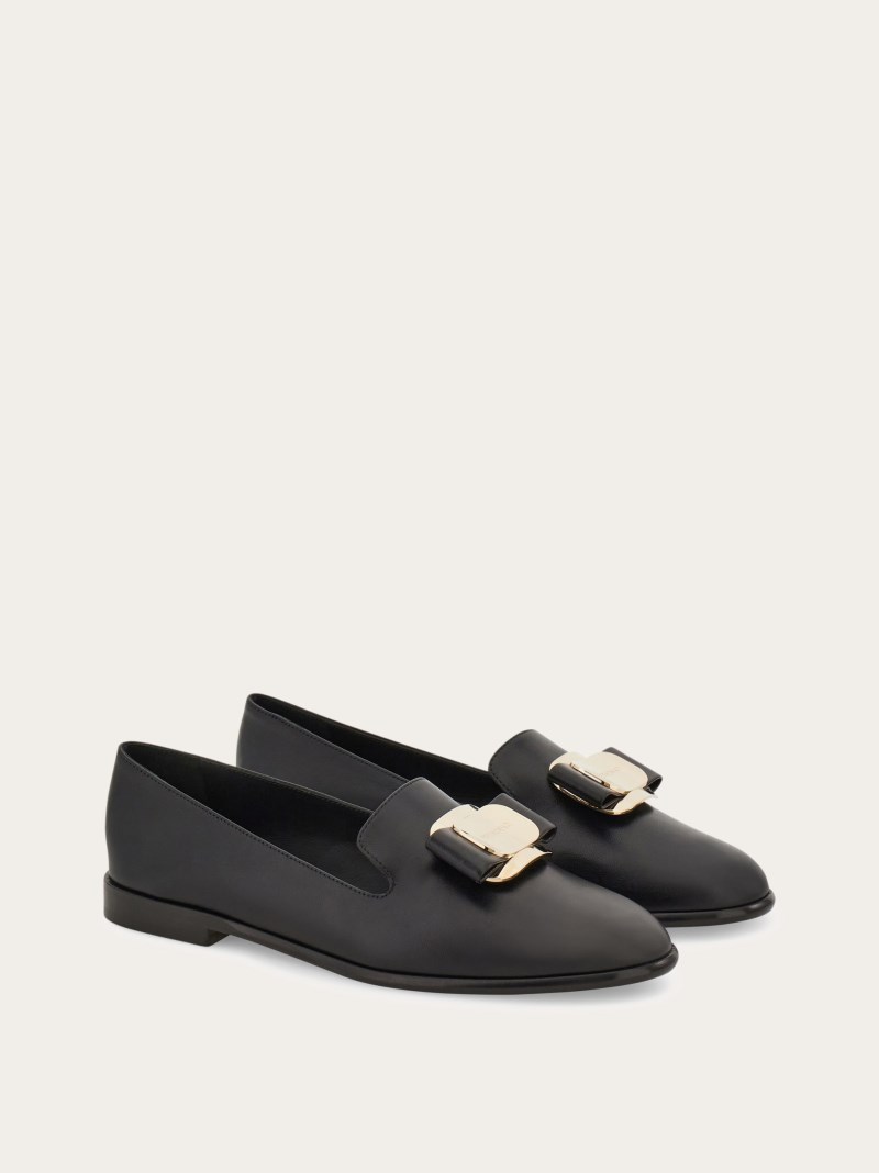 Ferragamo | Women's New Vara Plate Loafer - Black