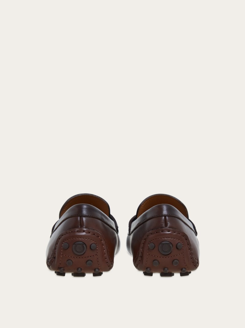 Ferragamo | Men's Driver With Gancini Ornament - Cocoa/Cookie