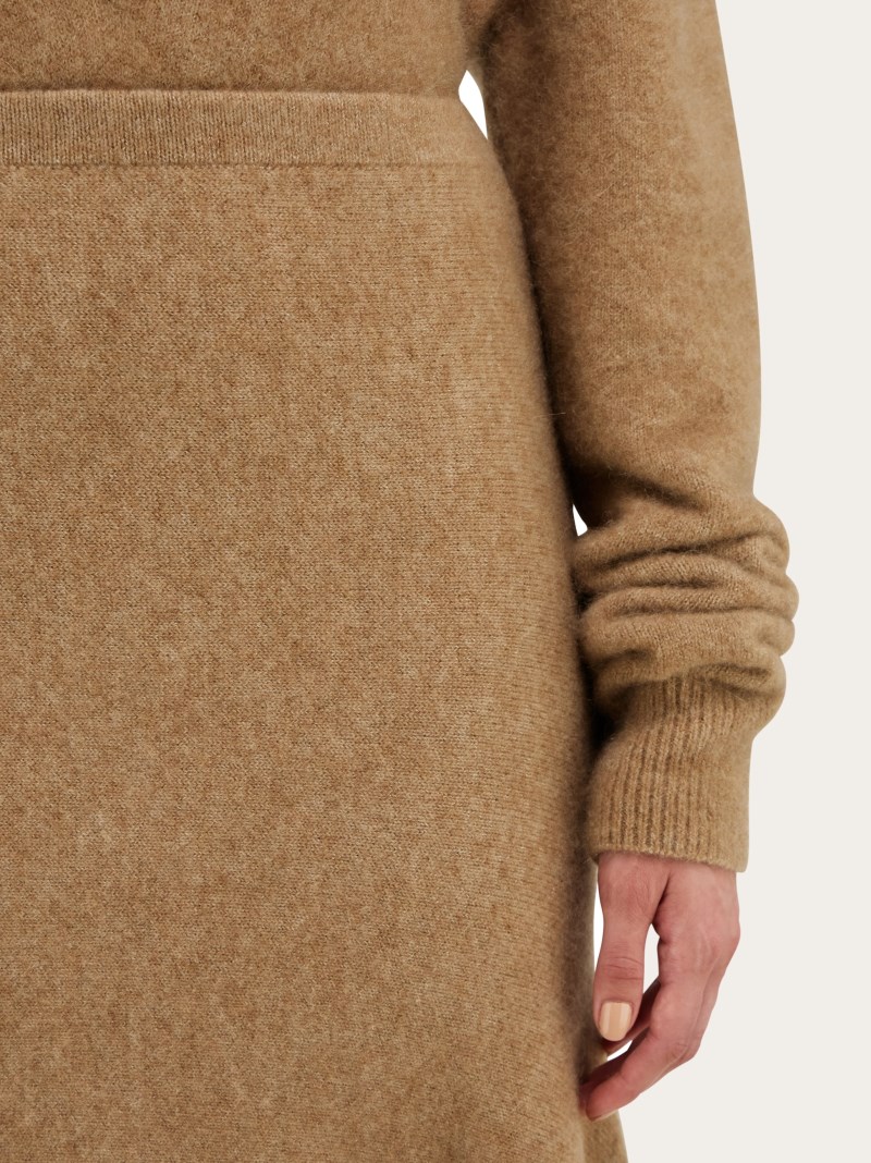 Ferragamo | Women's Asymmetric Alpaca And Silk Blend Skirt - Nude