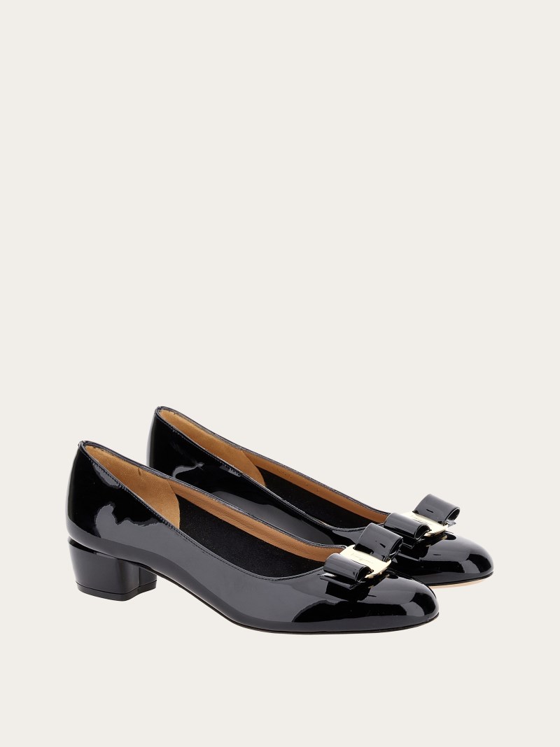 Ferragamo | Women's Vara Pump - Black