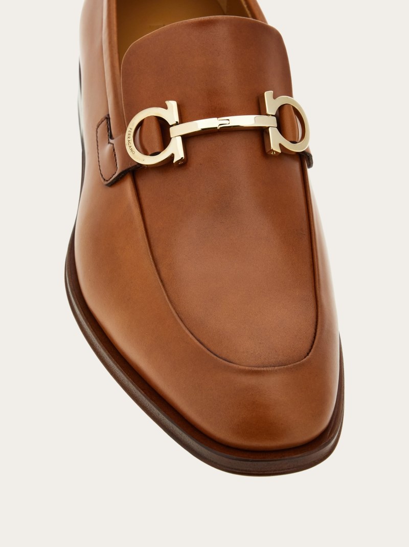 Ferragamo | Men's Moccasin With Gancini Ornament - Brown