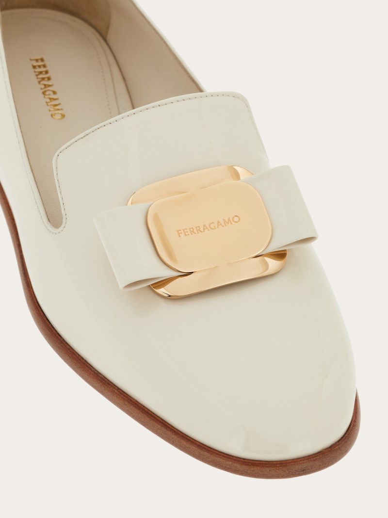 Ferragamo | Women's New Vara Plate Loafer - Mascarpone