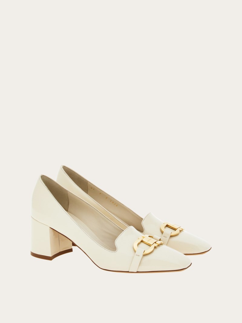 Ferragamo | Women's Pump With Gancini Ornament - Mascarpone