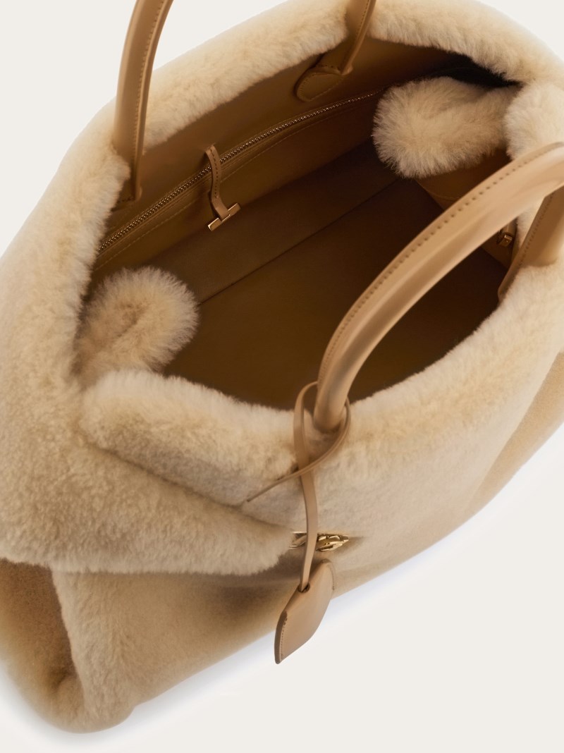 Ferragamo | Women's Hug Handbag - Natural Nude