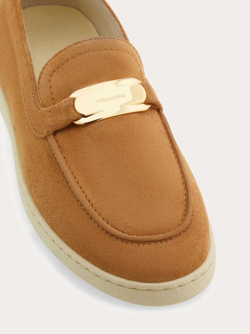 Ferragamo | Women's New Vara Buckle Slip On - Light Camel