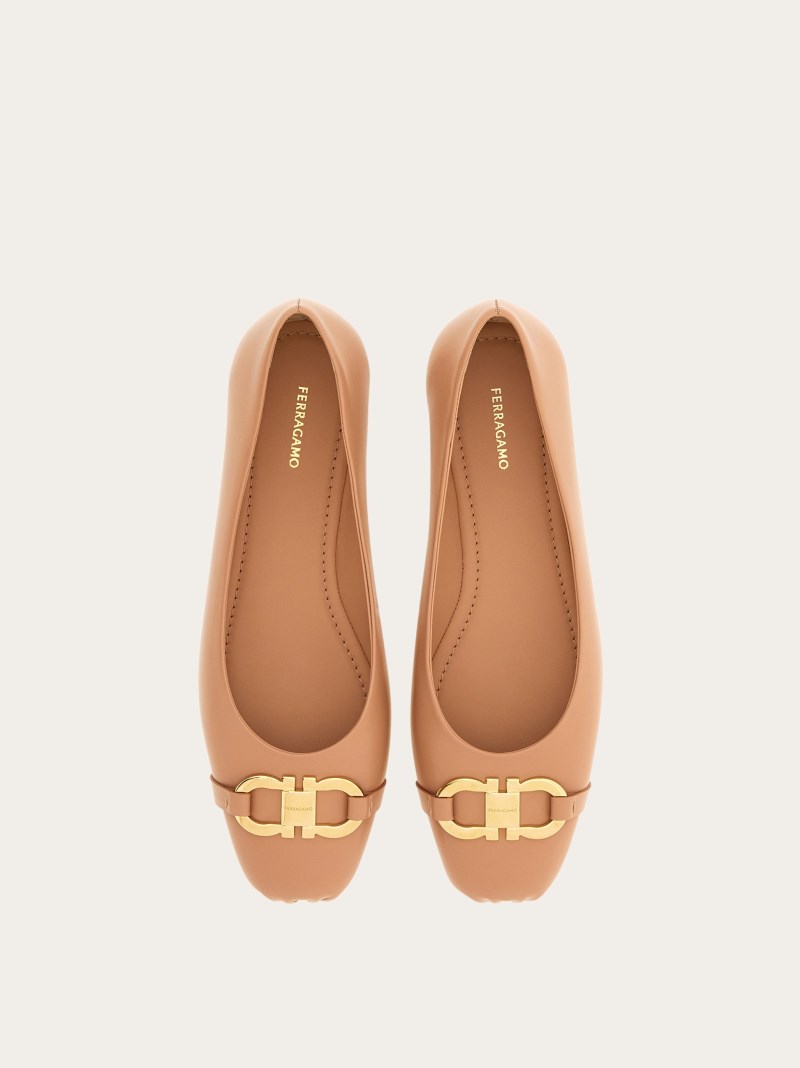 Ferragamo | Women's Ballet Flat With Gancini Ornament - Amaretti