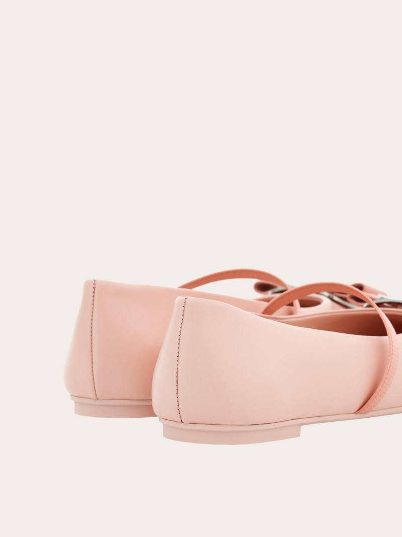 Ferragamo | Women's New Vara Plate Ballet Flat - Nylund Pink