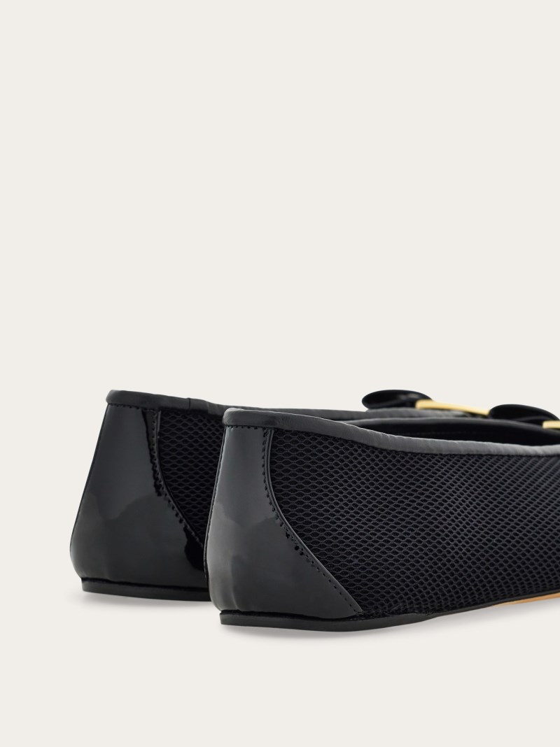 Ferragamo | Women's Vara Bow Ballet Flat - Black