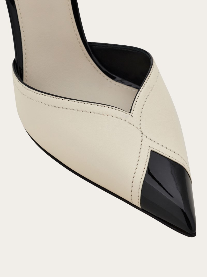 Ferragamo | Women's Pump With Contrasting Inlays - Mascarpone/Black
