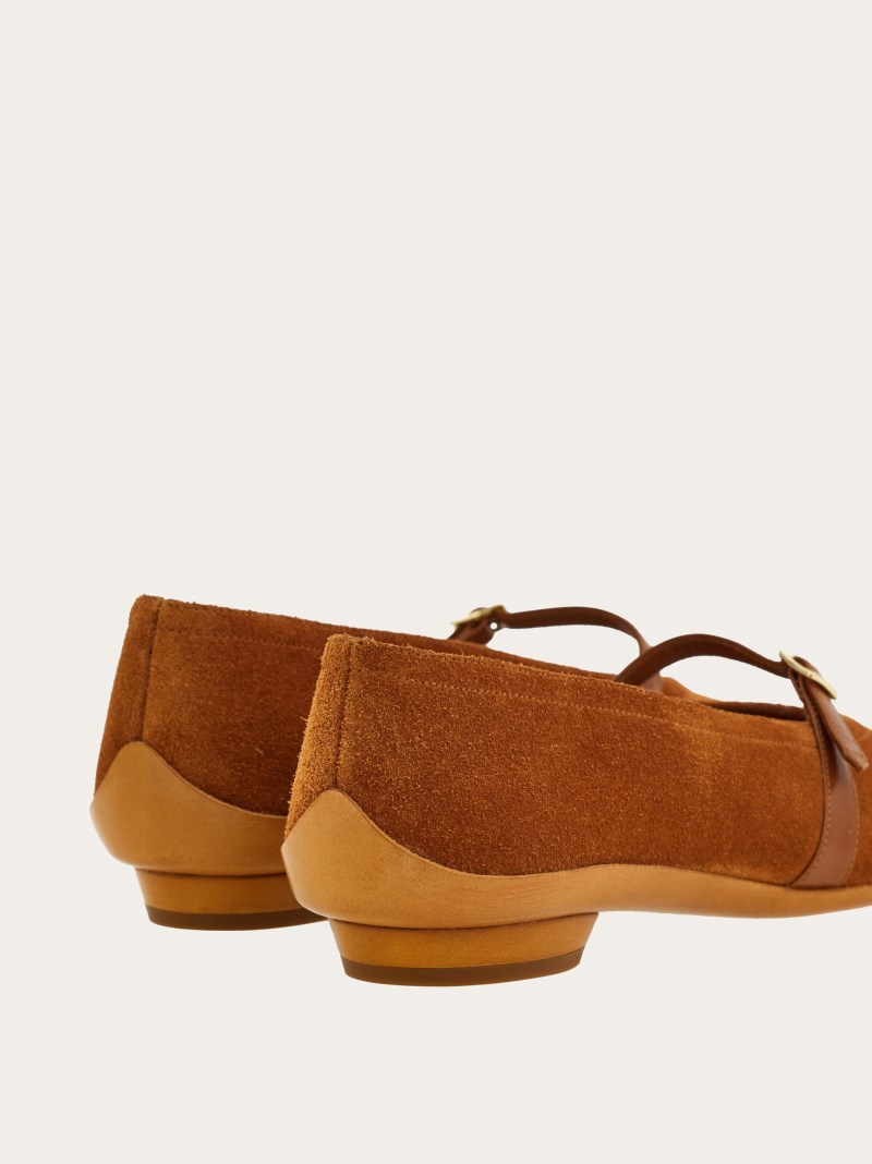 Ferragamo | Women's Audrey - Light Brown