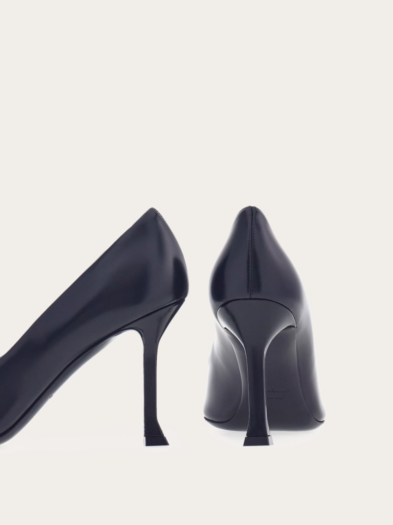 Ferragamo | Women's New Vara Plate Pump - Navy Blue