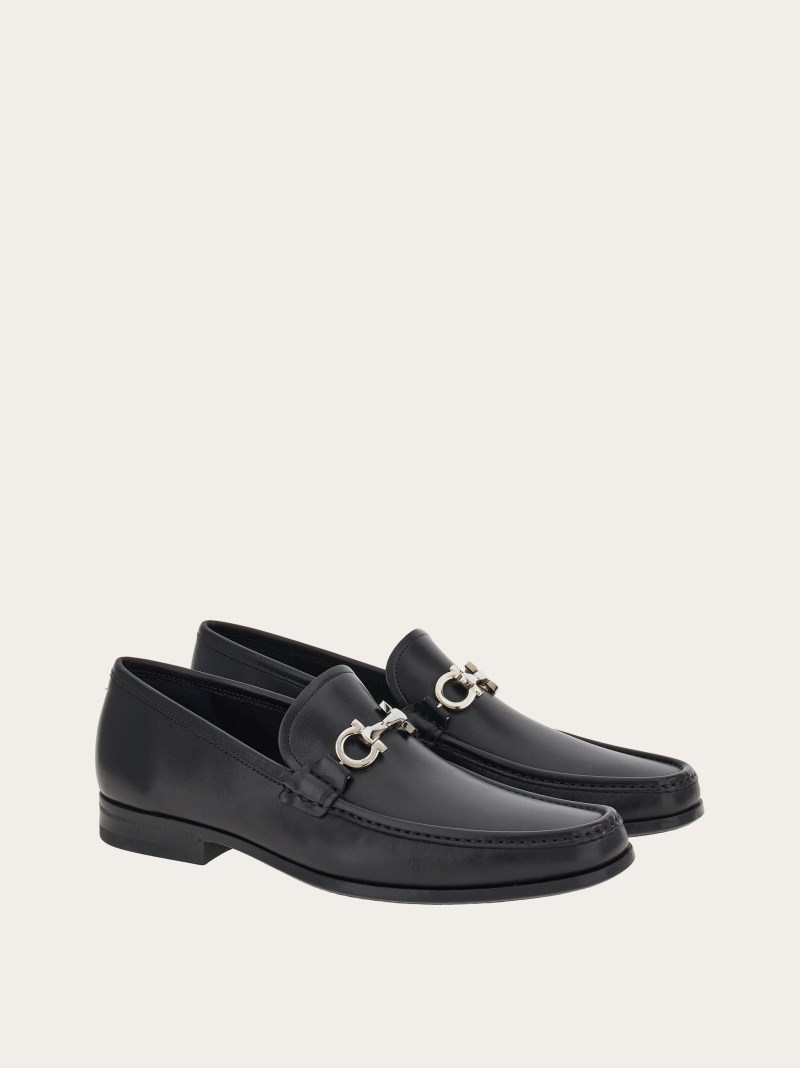 Ferragamo | Men's Moccasin With Gancini Reversible Ornament - Black