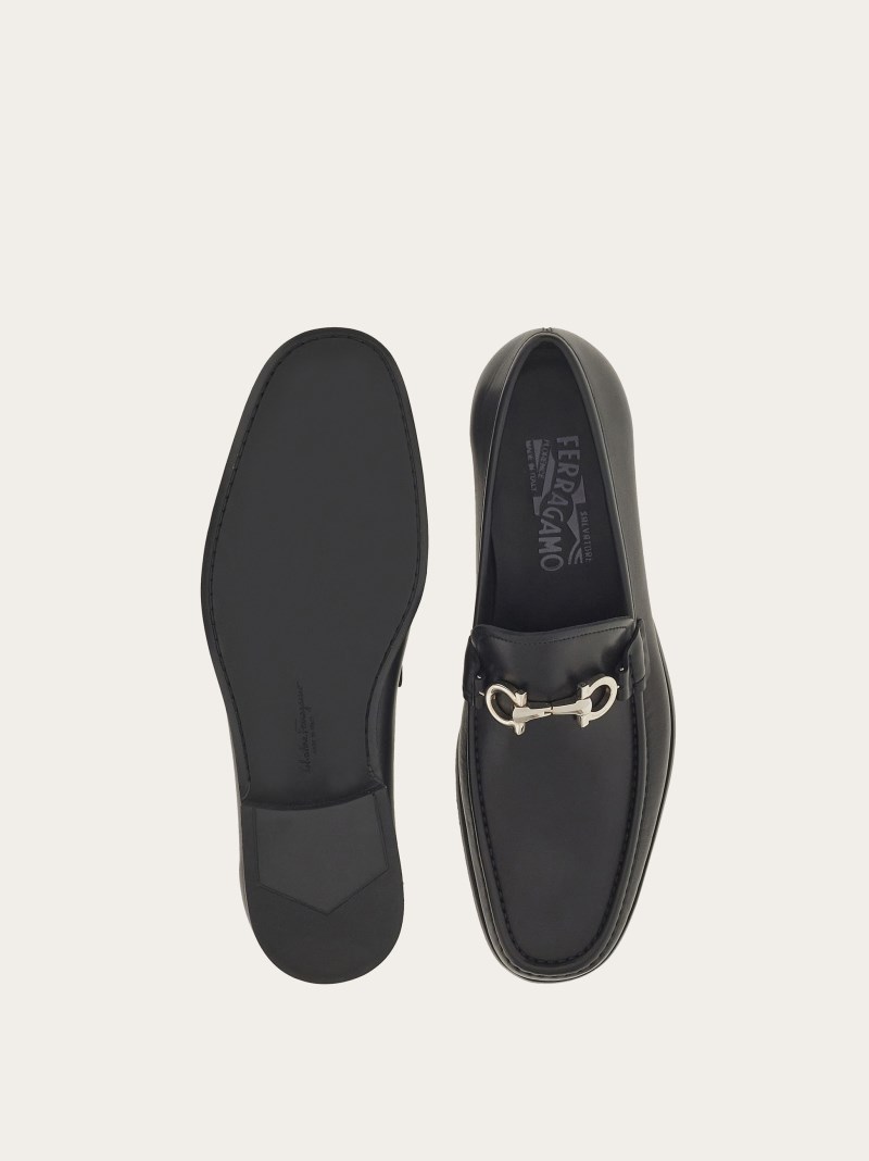 Ferragamo | Men's Moccasin With Gancini Reversible Ornament - Black
