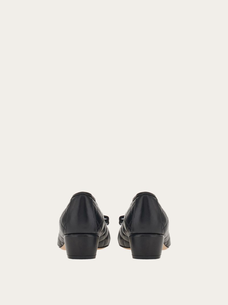 Ferragamo | Women's Quilted Vara Pump - Black