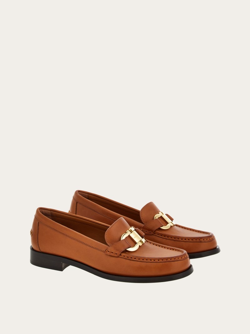 Ferragamo | Women's Moccasin With Gancini Ornament - Tan