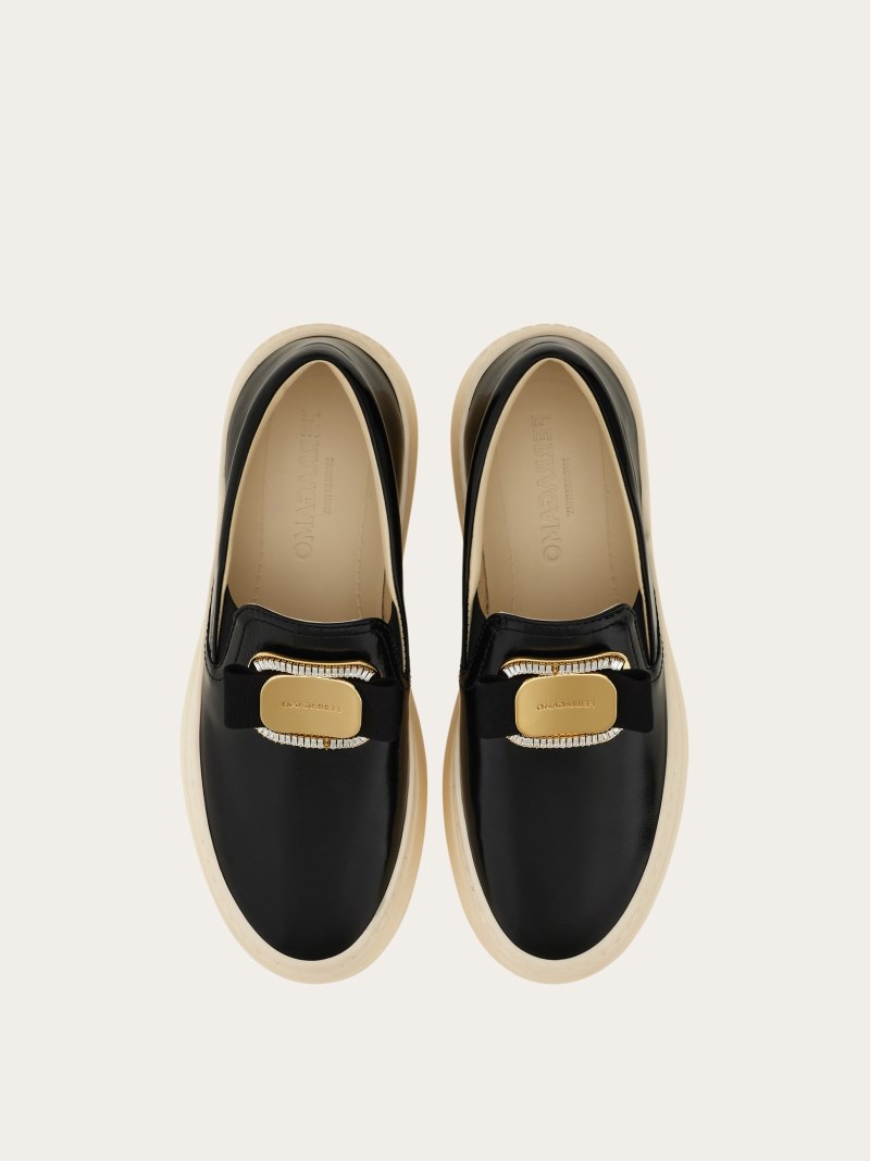 Ferragamo | Women's New Vara Plate Slip On With Crystals - Black
