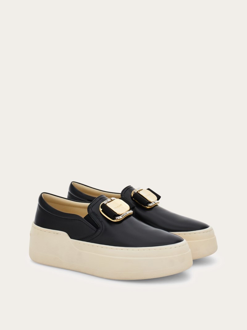 Ferragamo | Women's New Vara Plate Slip On With Crystals - Black