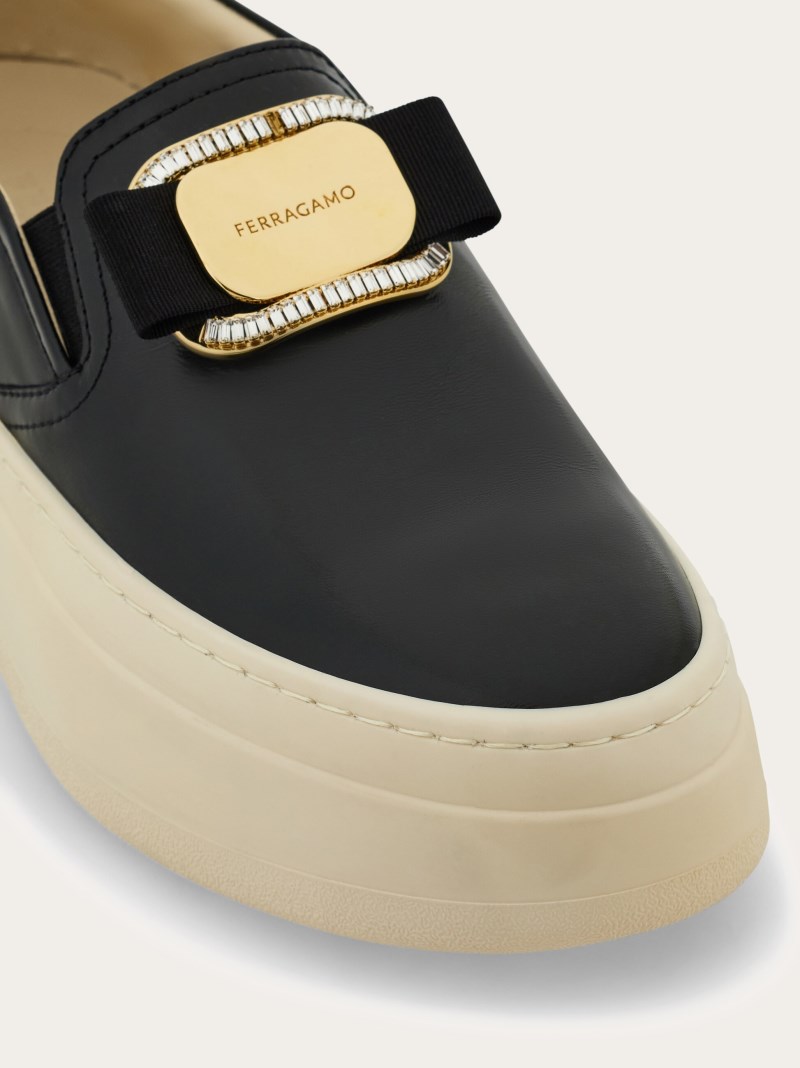 Ferragamo | Women's New Vara Plate Slip On With Crystals - Black