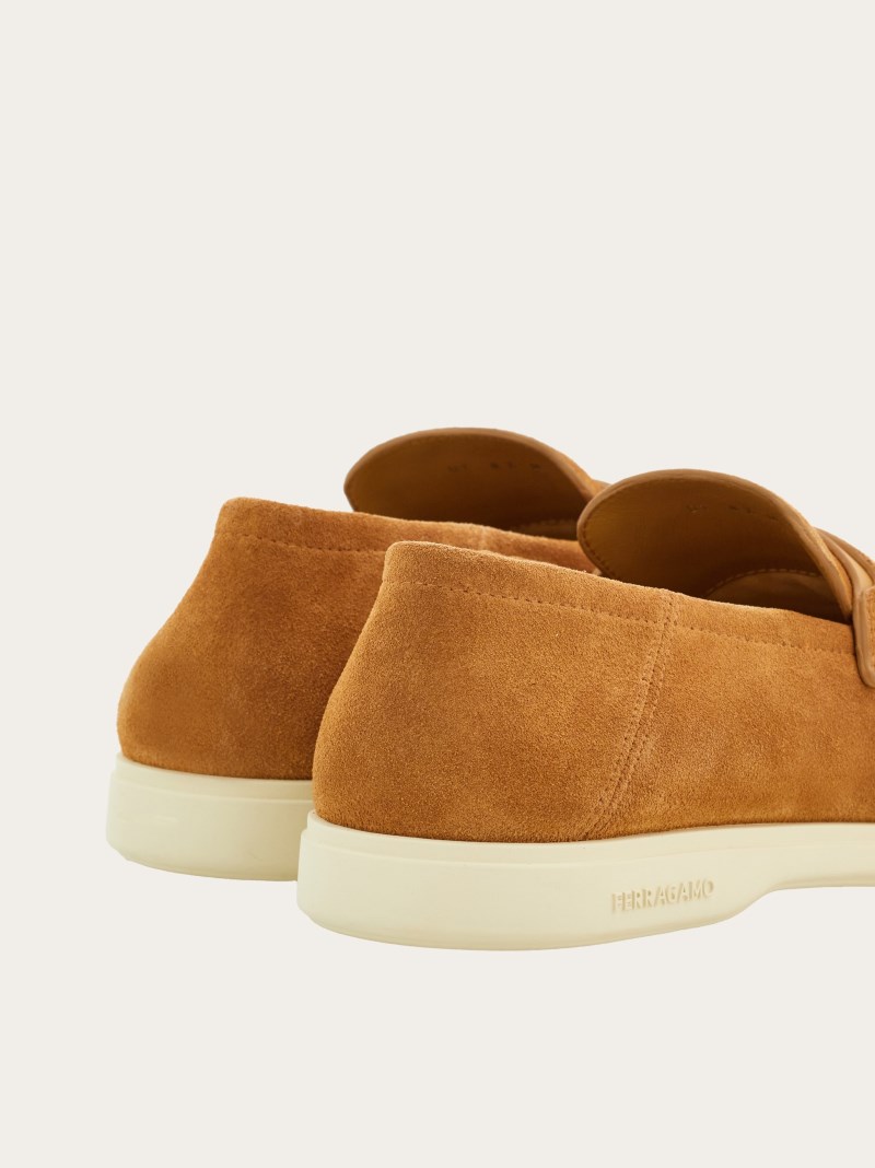 Ferragamo | Men's Deconstructed Loafer With Gancini Ornament - Light Camel