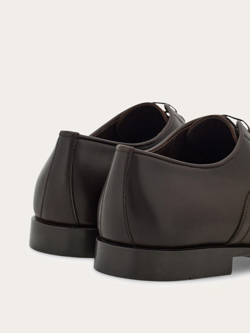 Ferragamo | Men's Oxford With Wing-Tips - Testa Di Moro