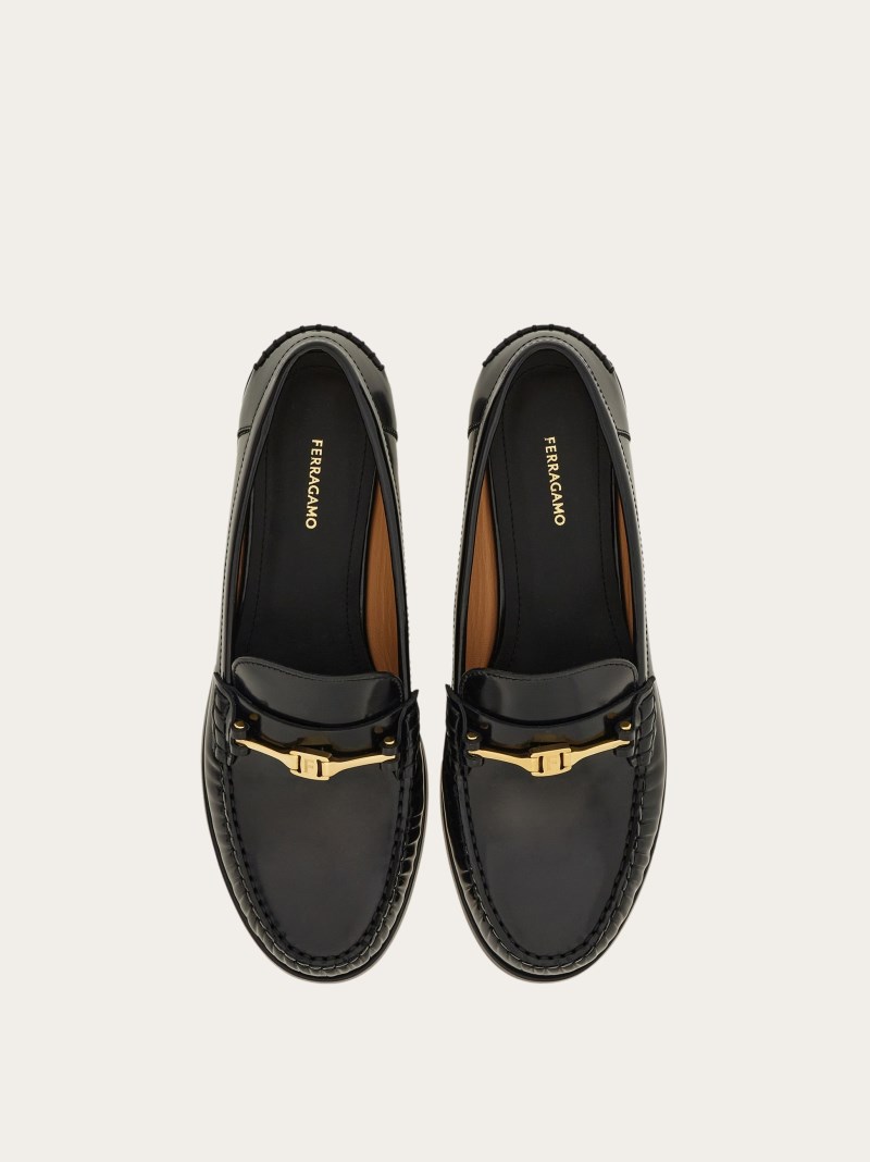 Ferragamo | Women's New Vara Chain Loafer - Black