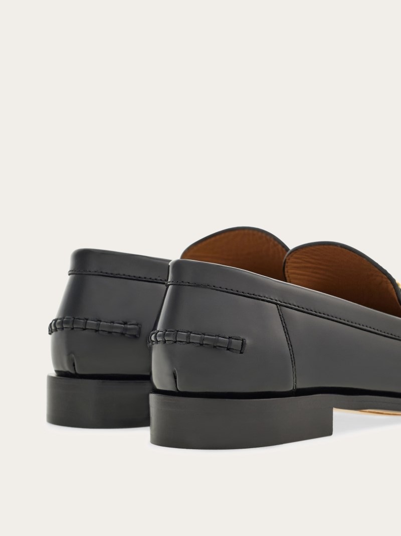 Ferragamo | Women's New Vara Chain Loafer - Black