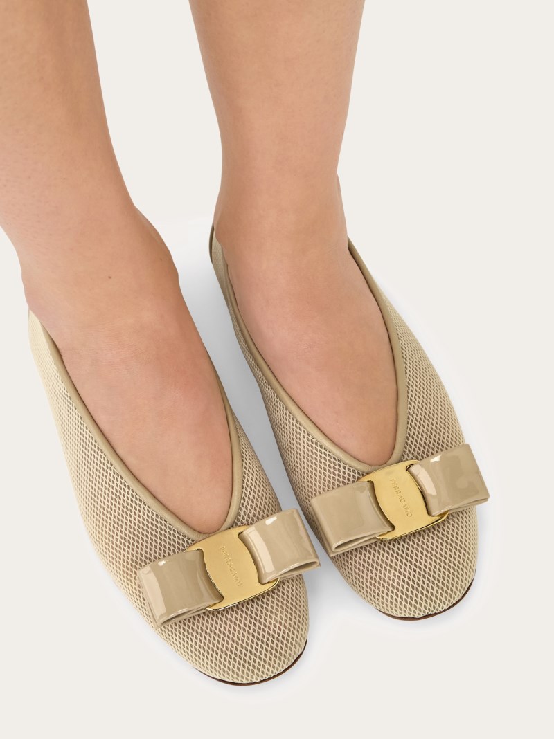 Ferragamo | Women's Vara Bow Ballet Flat - Stone
