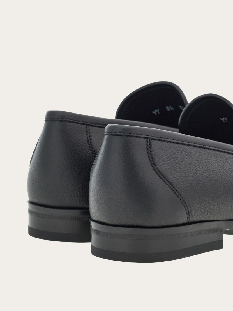 Ferragamo | Men's Moccasin With Signature - Black